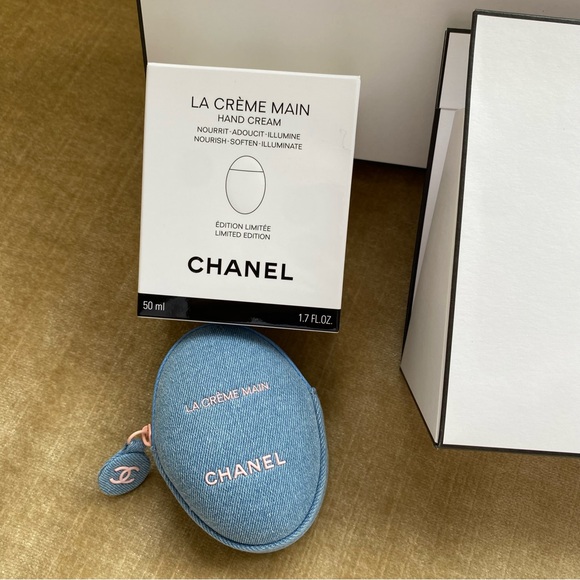 CHANEL LA CRÈME MAIN Nourish Denim Hand Cream - Picture 2 of 9